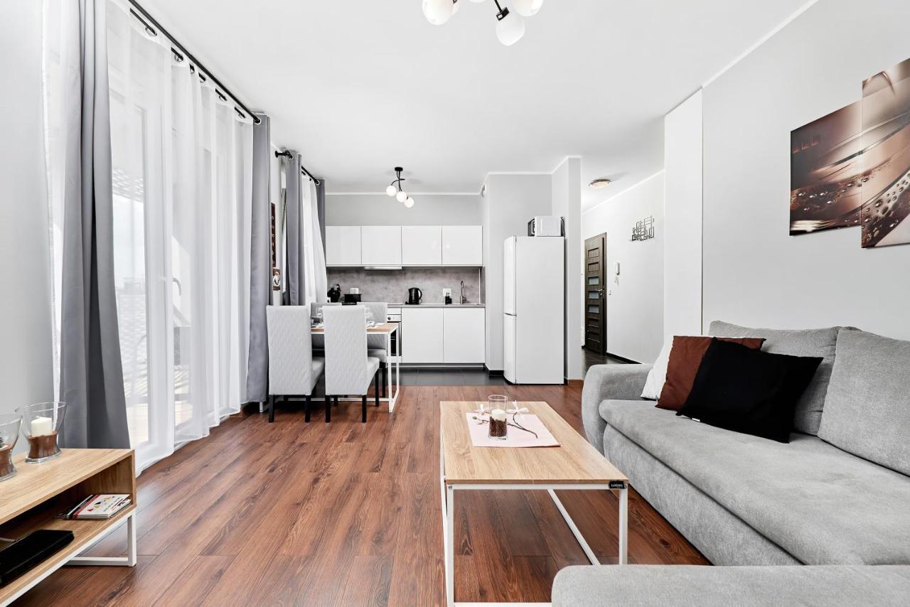 Apartment Wroclaw Sikorskiego With Free Garage By Renters Prestige Eksteriør bilde