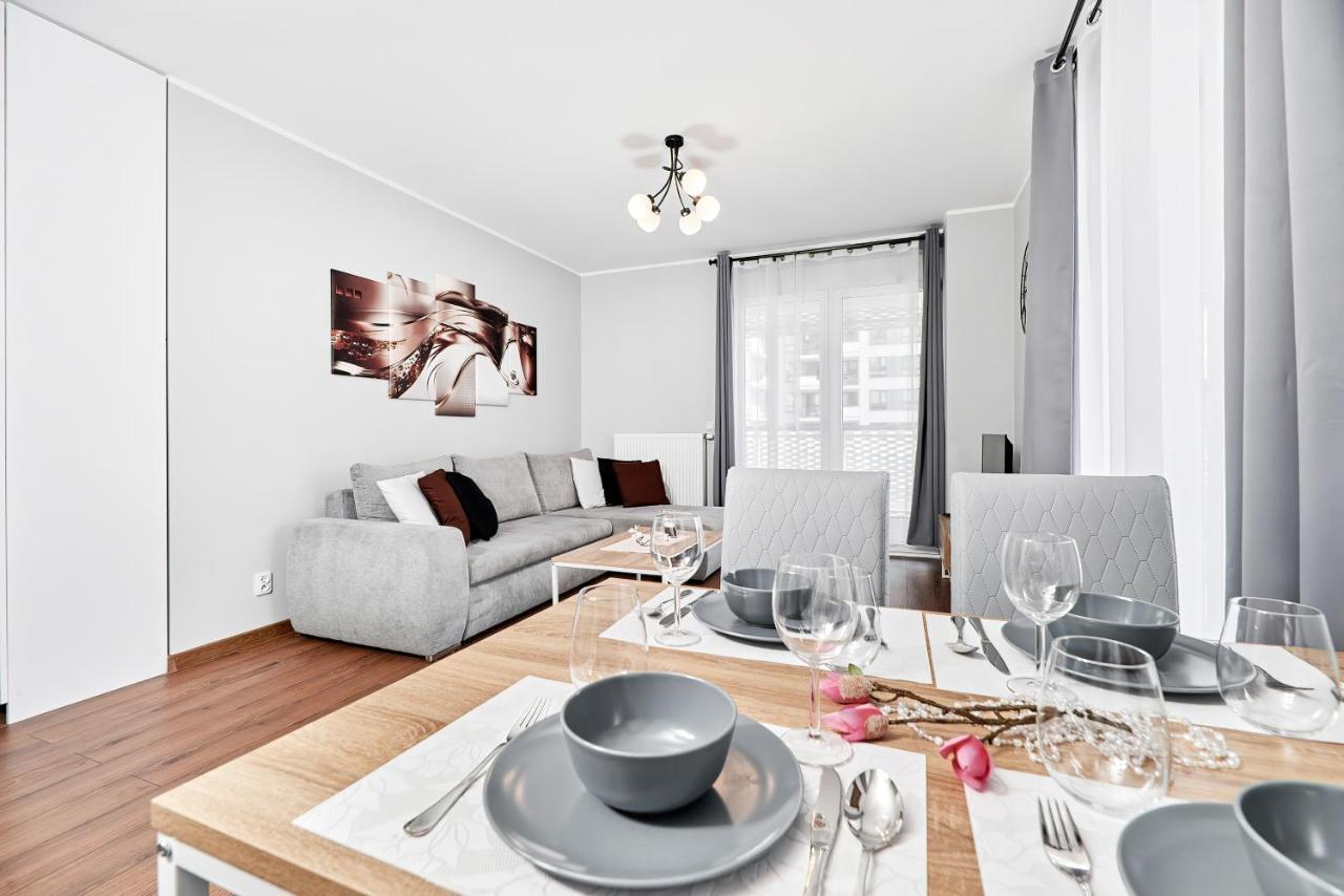 Apartment Wroclaw Sikorskiego With Free Garage By Renters Prestige Eksteriør bilde