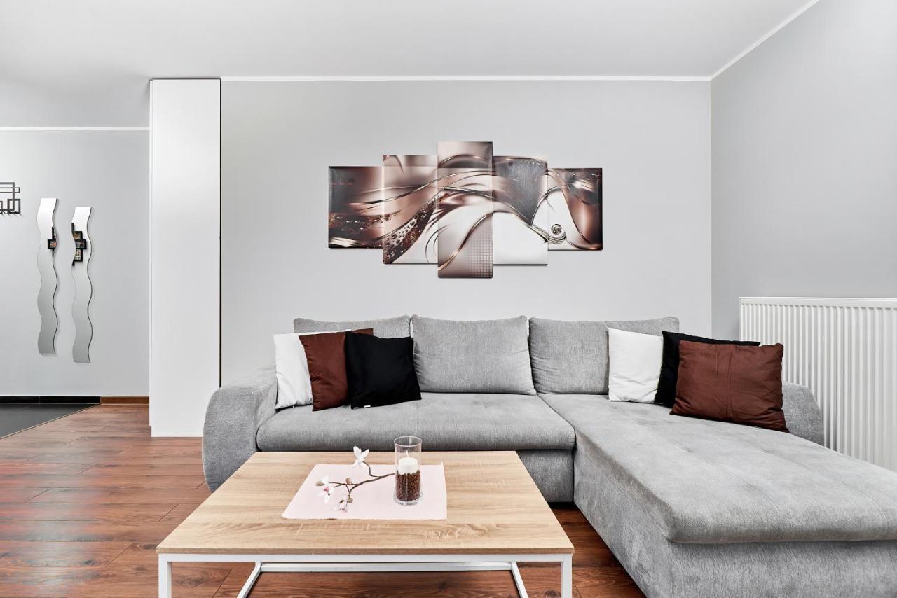 Apartment Wroclaw Sikorskiego With Free Garage By Renters Prestige Eksteriør bilde
