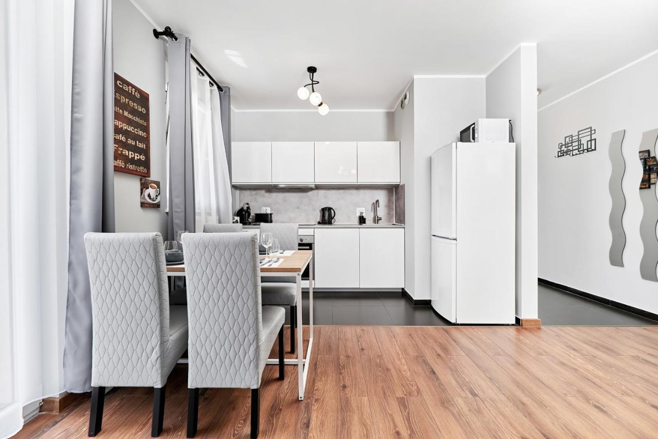 Apartment Wroclaw Sikorskiego With Free Garage By Renters Prestige Eksteriør bilde